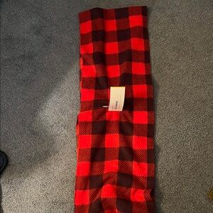 NEW  Old Navy Red and Black Checkered infinity scarf